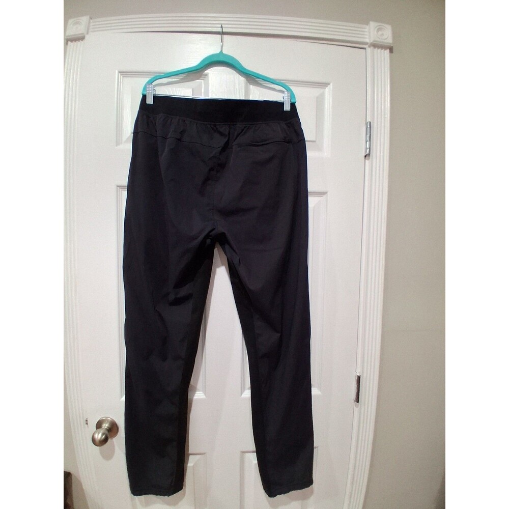 Lululemon Size XL Black Pants